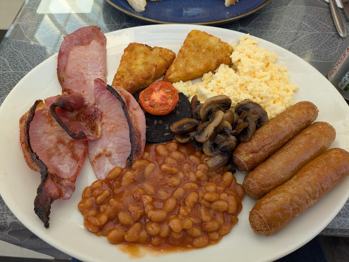 Lowrys Cafe Photos 2